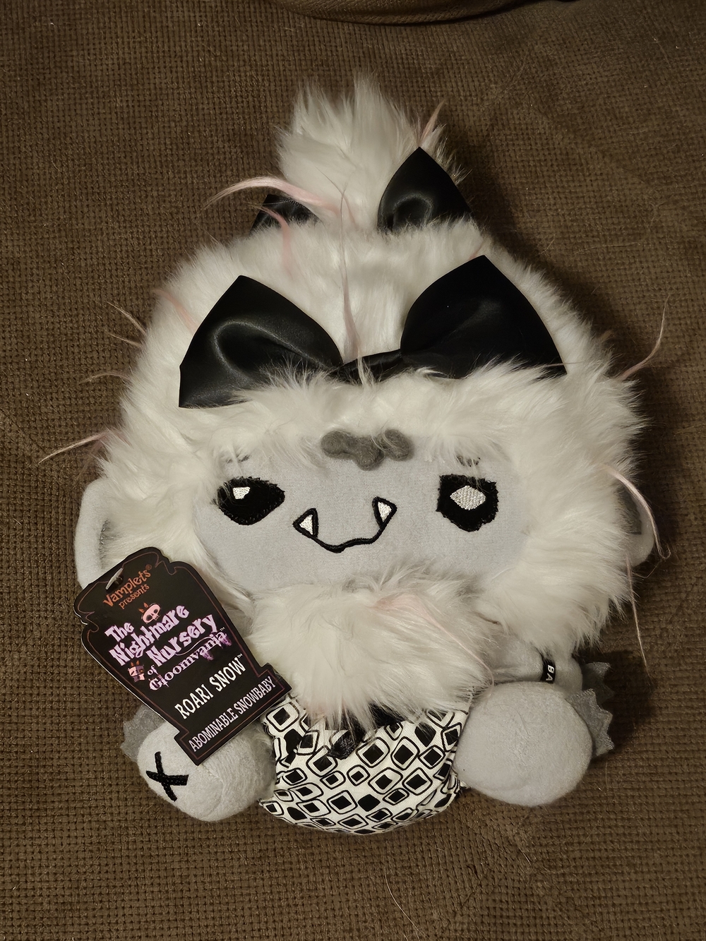'Roary Snow' Plush Toy - White Furry Kids Plush